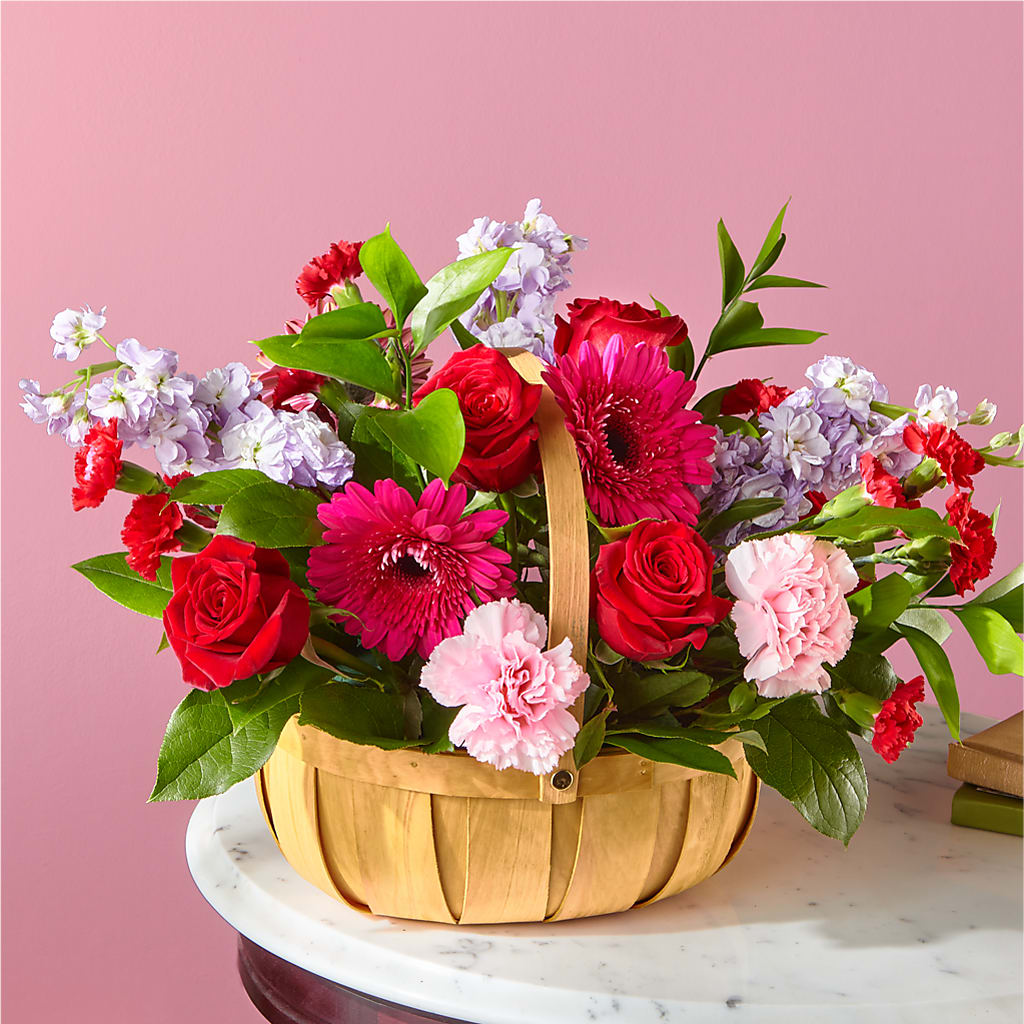 Pink Picnic Basket – Bird Of Paradise Flowers, Bristol PA