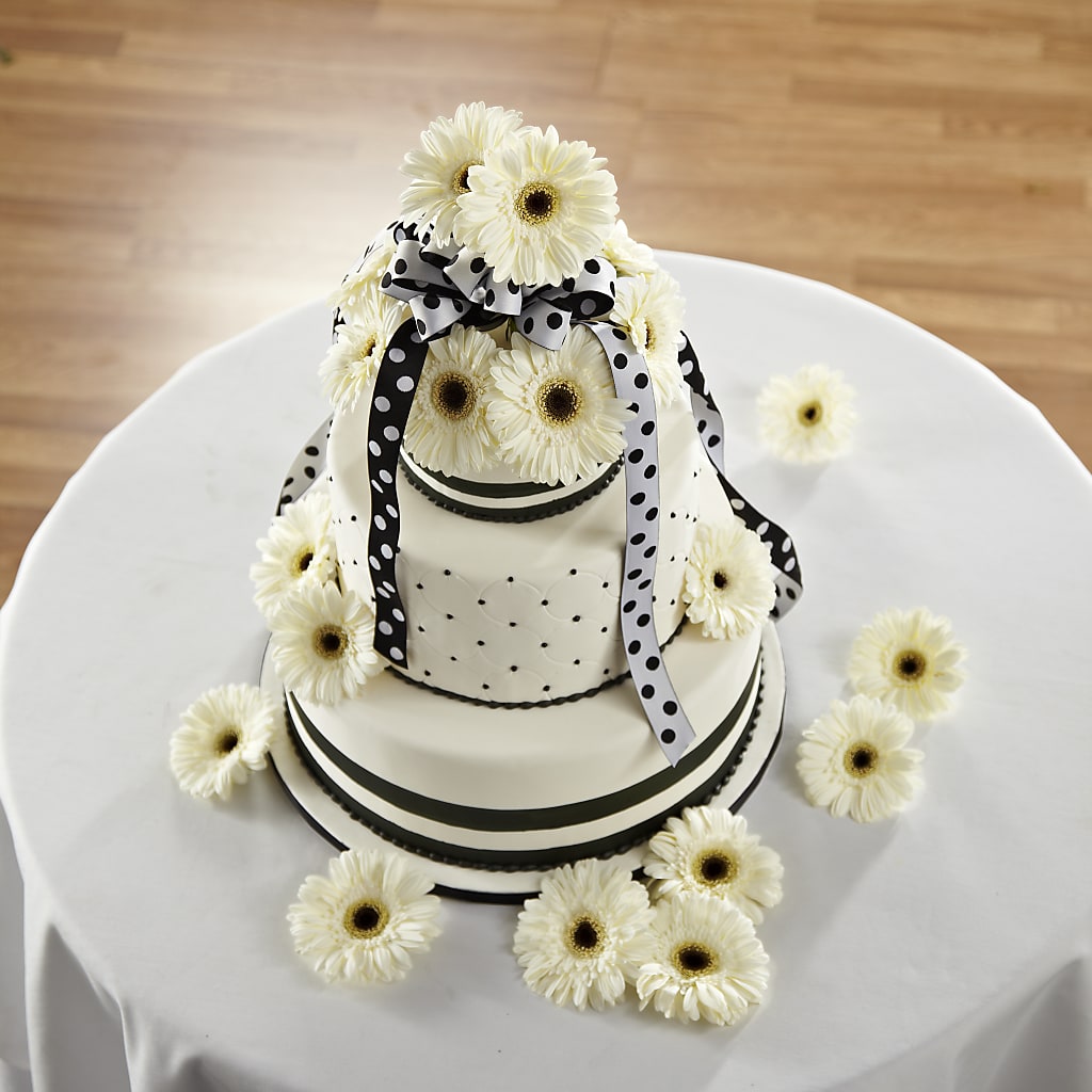 Simple Sophistication Cake Décor – Bird Of Paradise Flowers, Bristol PA