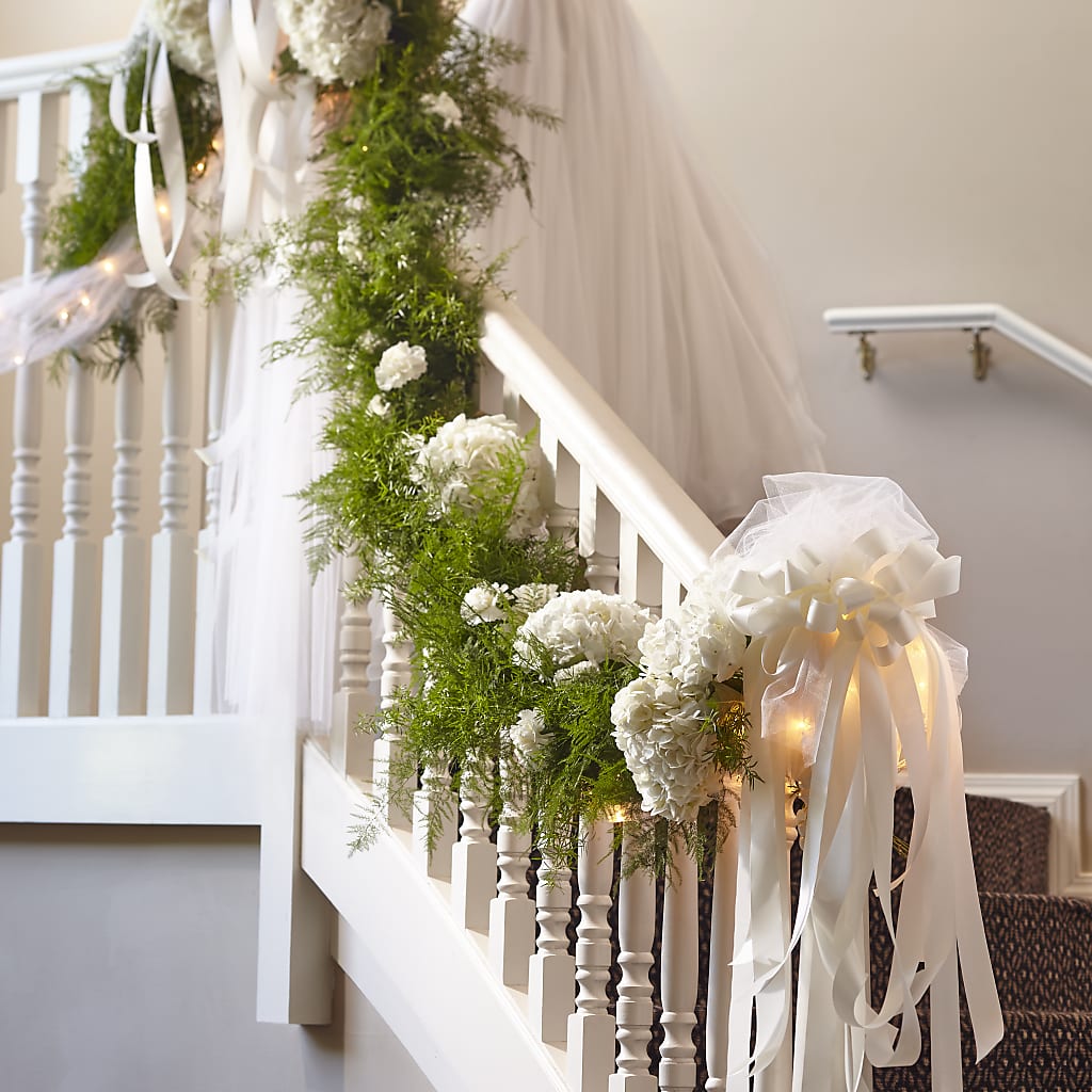 Champagne Dreams Garland – Bird Of Paradise Flowers, Bristol PA